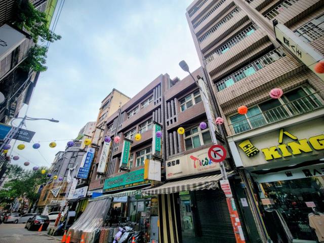 桃園中壢華廈-3